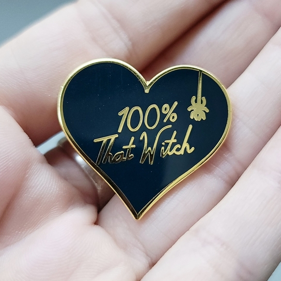 🆕️🆑️ Enamel Lapel Pin | 100% THAT WITCH | Black Heart ♡ - Picture 4 of 8